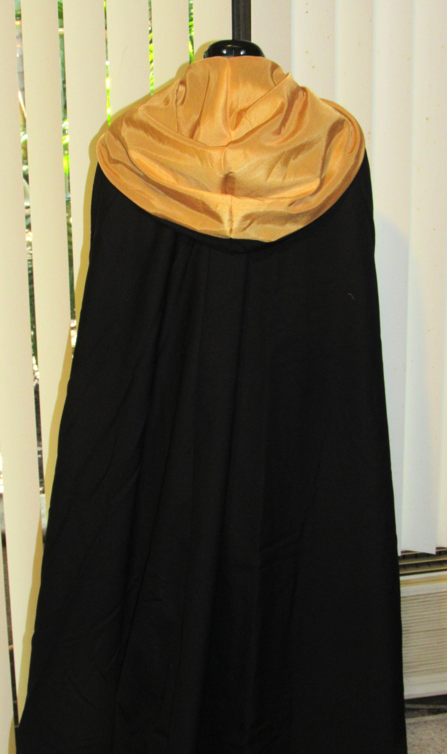 Renaissance Medieval Cosplay Costume Cape for Teens Adults