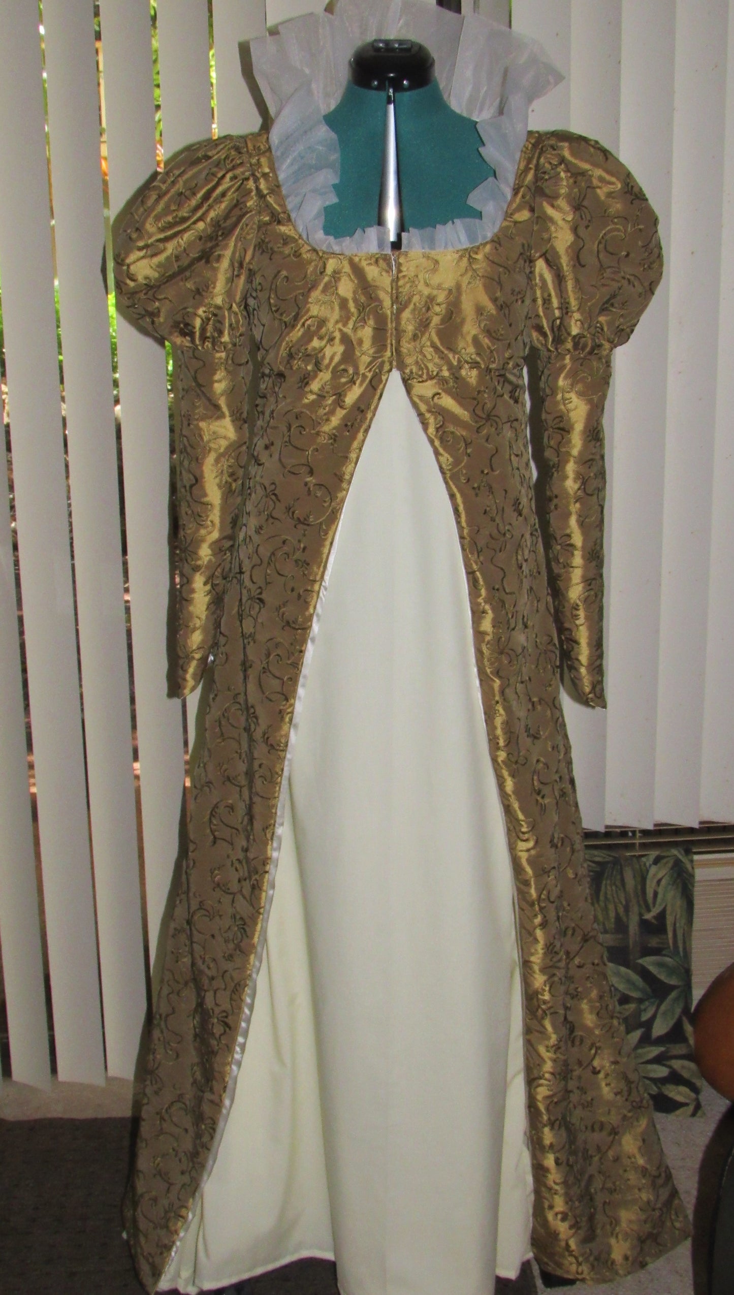 1800s Regency Era Historical Reenactment Dress for Teens/Adults Aloha Girl Costumes 1800s Regency Era Historical Reenactment Dress for Teens/Adults Aloha Girl Costumes