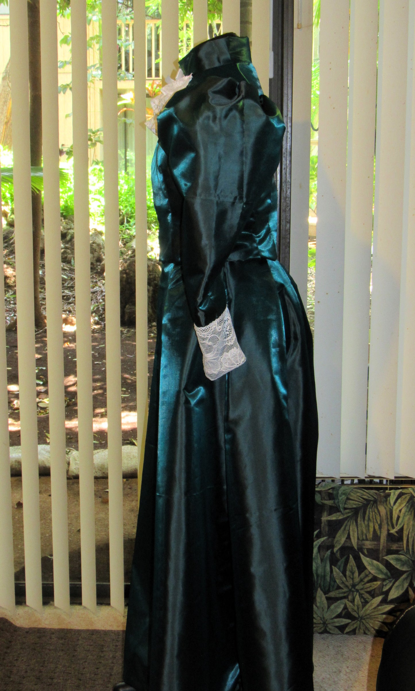 Edwardian Victorian Cosplay Costume for Adults