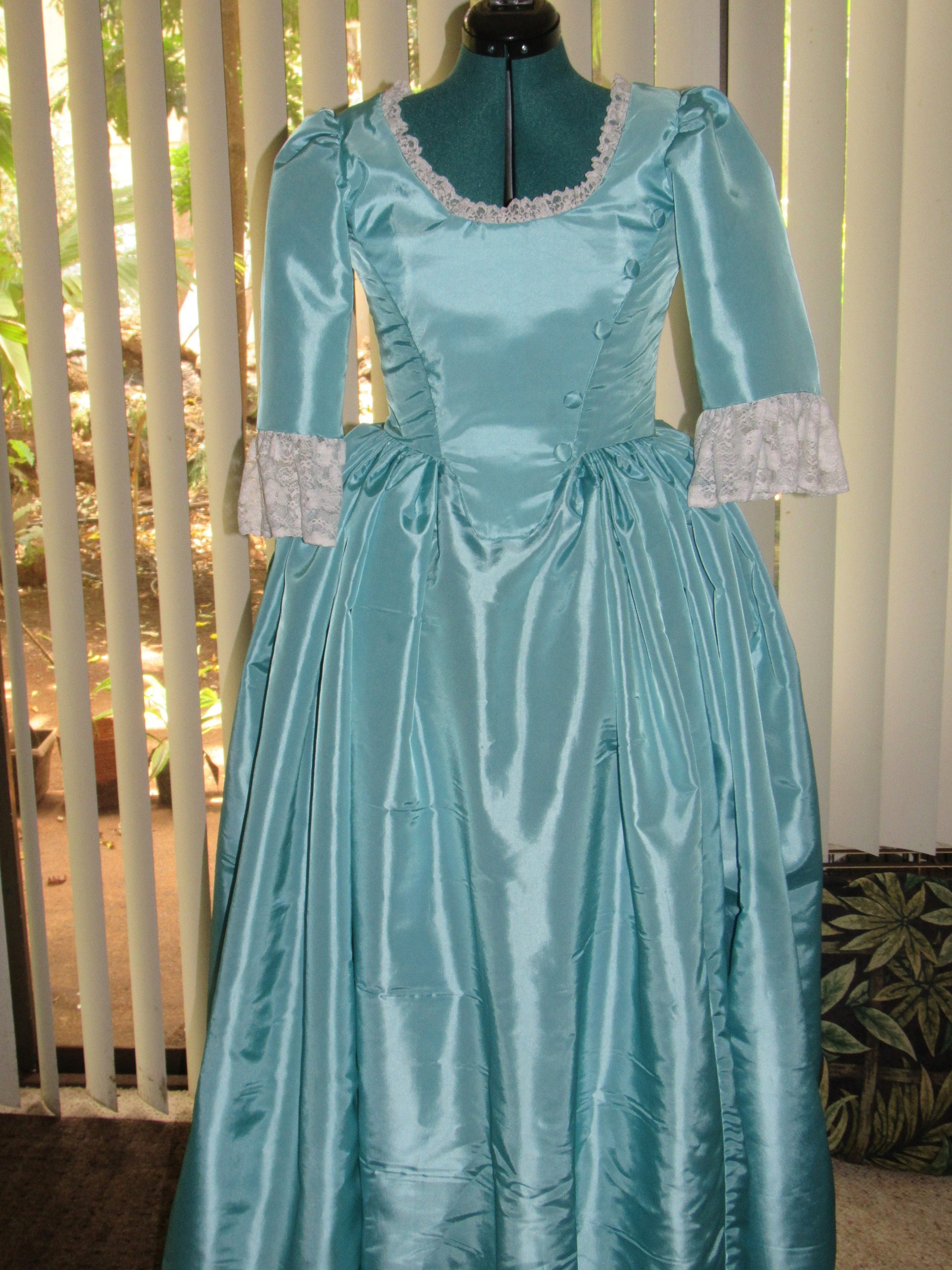Historical Colonial Dress Costume Cosplay for Teens/Adults Aloha Girl Costumes Historical Colonial Dress Costume Cosplay for Teens/Adults Aloha Girl Costumes